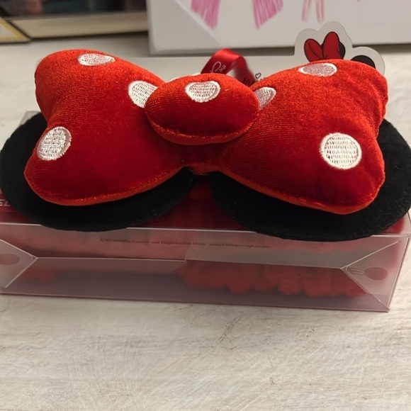 Minnie Mouse Creme Shop 3d Teddy Headband - Picture 4 of 4